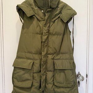 Hoodie Vest with Pockets and Tunic Length in Olive Green SM Good Condition